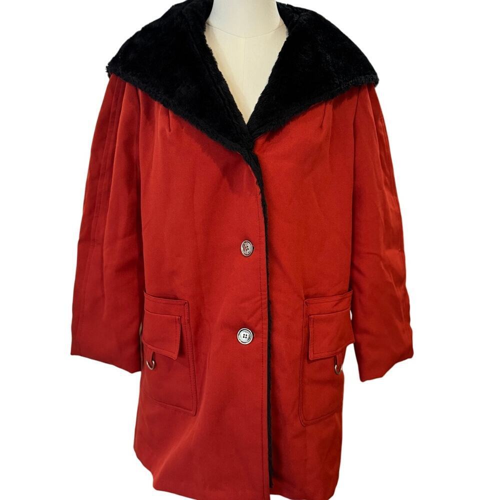 Vintage 70s Fur Lined All Weather  Smug Coat